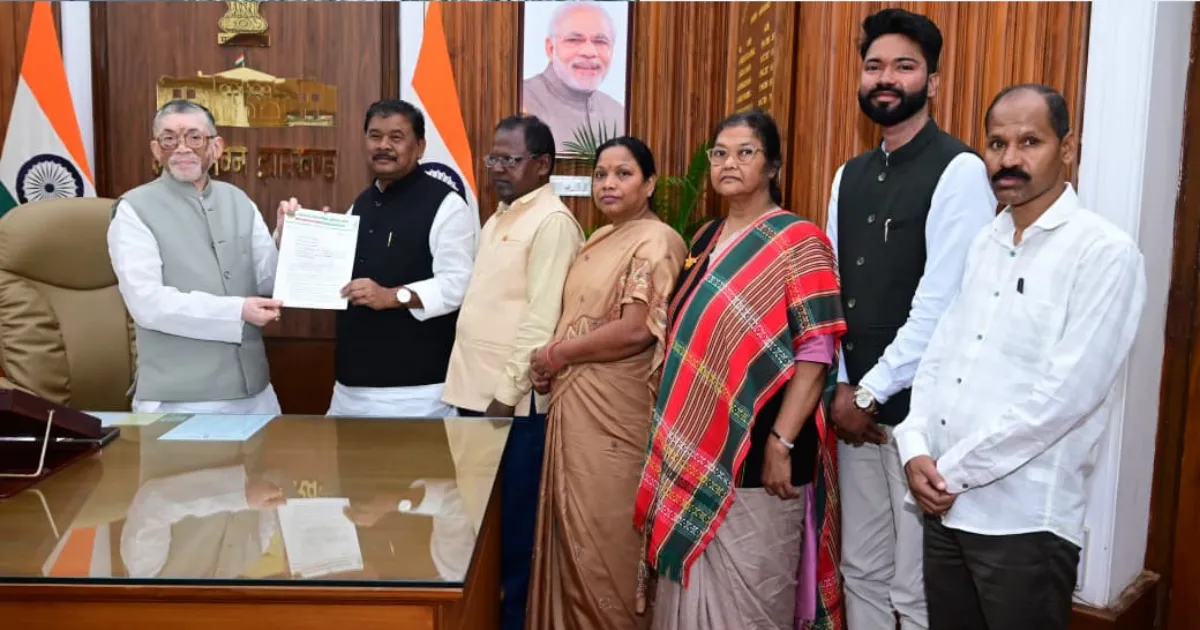 परिसीमन को लेकर राज्यपाल से मिले बंधु तिर्की, विशेष सत्र बुलाकर केंद्र को प्रस्ताव भेजने की मांग