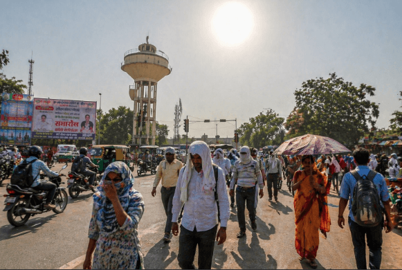 झारखंड में अप्रैल में ही भीषण गर्मी, कई शहरों में तापमान 40 डिग्री के पार