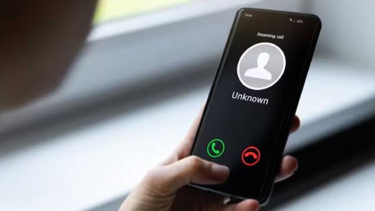 अलर्ट : इंटरनेशनल नंबरों से सावधान, व्हाट्सएप कॉल उठाया तो हो सकता है बैंक अकाउंट साफ
