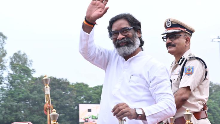 झारखंड में अक्टूबर तक 35000 नियुक्तियां, प्रतिमाह 200 यूनिट तक बिजली फ्री