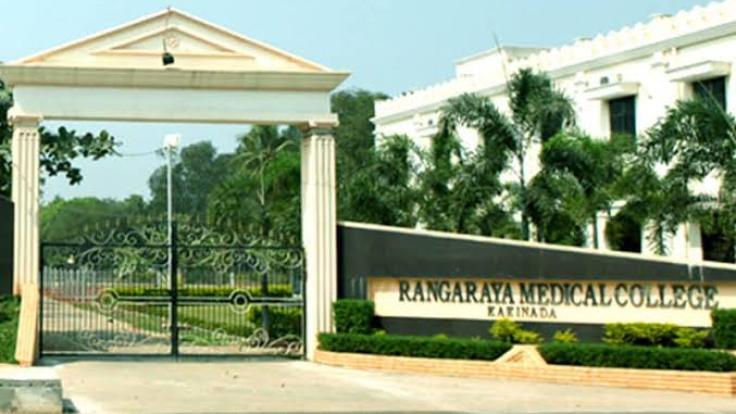 AP के रंगाराय मेडिकल कॉलेज की 50 छात्राओं के साथ यौन उत्पीड़न!, 3 आरोपी अरेस्ट