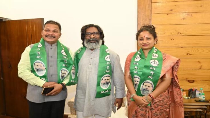 लक्ष्मण टुडू ने कर दिया सरेंडर, घाटशिला में JMM-BJP के उम्मीदवारों की तस्वीर साफ