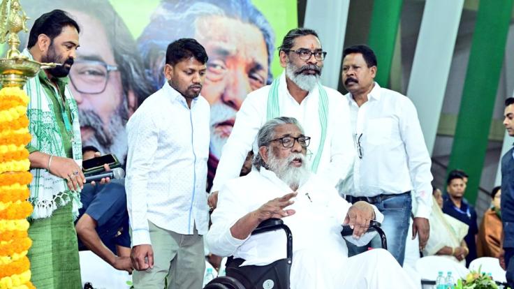 JMM के केंद्रीय महाधिवेशन में वक्फ संशोधन कानून का विरोध, बीजेपी पर बरसे हेमंत : उत्पीड़न से त्रस्त जनता ने इन्हें उखाड़ फेंका