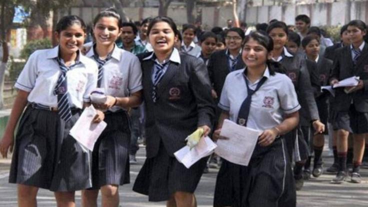 CBSE 10th Board Exam: 2026 से साल में 2 बार होंगी 10वीं बोर्ड की परीक्षा, फरवरी में पहला और मई में दूसरा एग्जाम