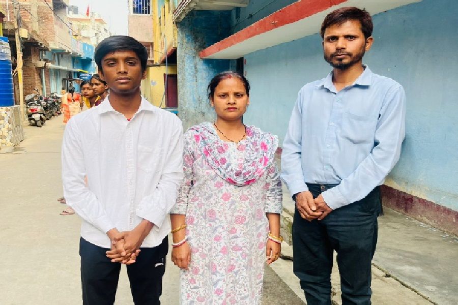 JAC 10वीं रिजल्ट: सन्नी वर्मा बने झारखंड टॉपर, 99.60% अंक हासिल कर रचा इतिहास