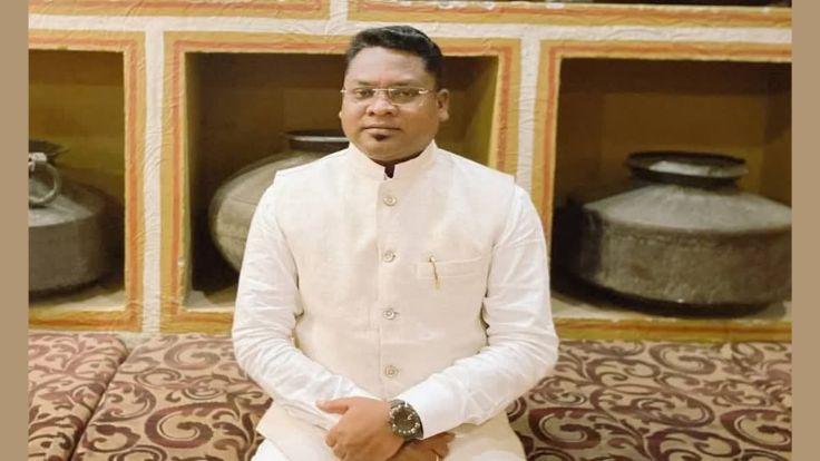 घाटशिला उपचुनाव: झामुमो ने सोमेश सोरेन को बनाया प्रत्याशी, पिता की राजनीतिक विरासत संभालेंगे