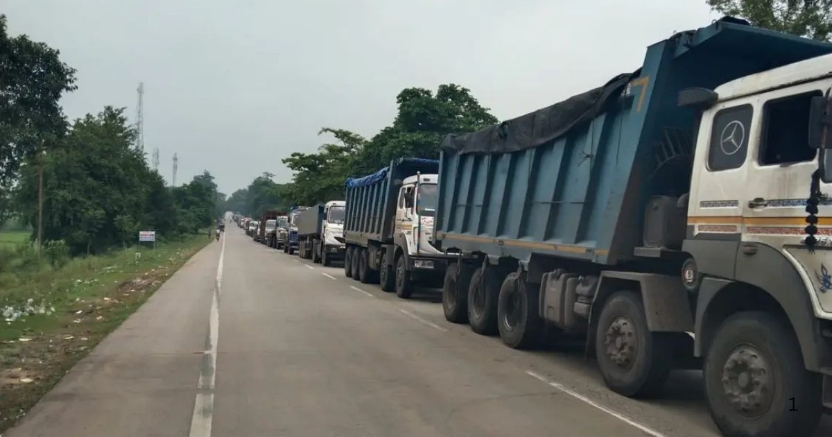 बोकारो में भीषण सड़क हादसा, एक बाइक सवार 4 युवकों की मौत; मुआवजे की मांग पर NH-32 जाम