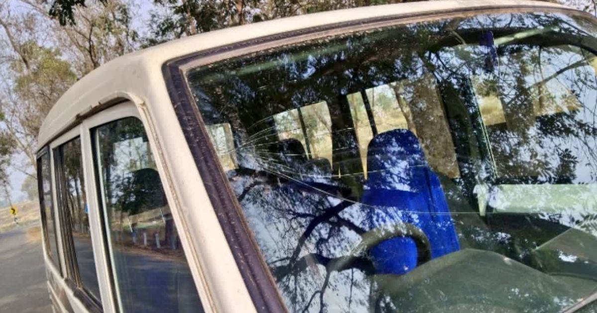 लोहरदगा में अवैध बालू जांच के दौरान अंचल अधिकारी पर हमला, FIR दर्ज