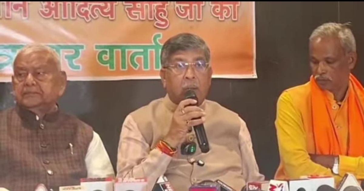 झारखंड में चुनावी टकराव तेज, आदित्य साहू बोले—BJP समर्थित उम्मीदवारों को जान से मारने की धमकी, सरकार मौन