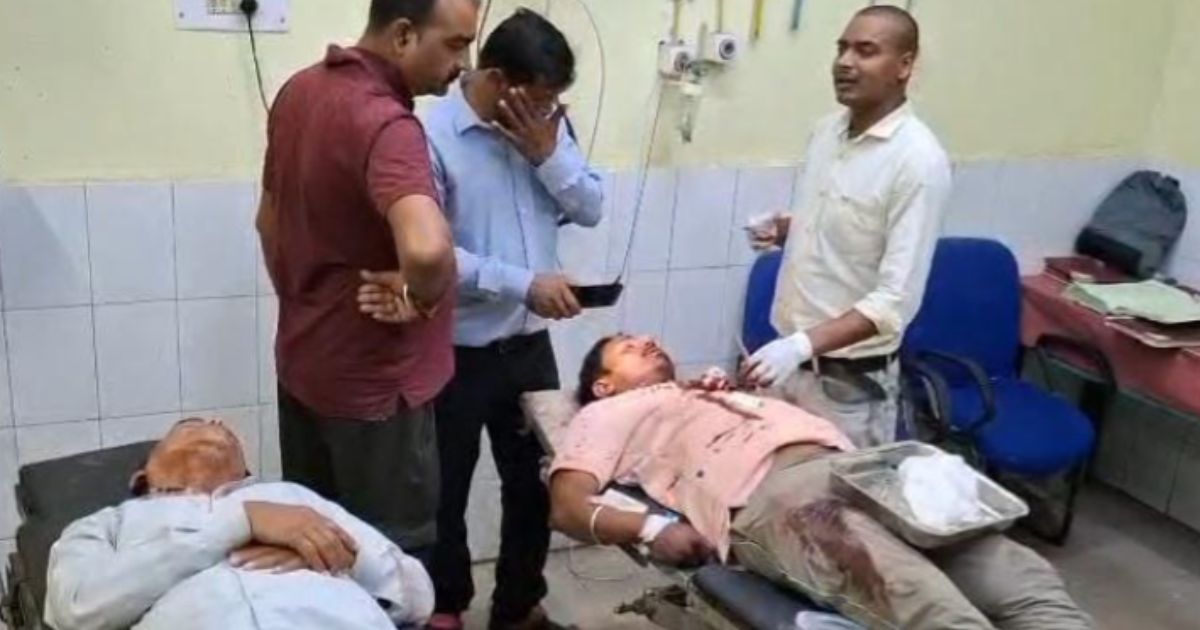 धनबाद के तोपचांची में सड़क विवाद बना खूनी संघर्ष, मुखिया समेत 6 लोग घायल