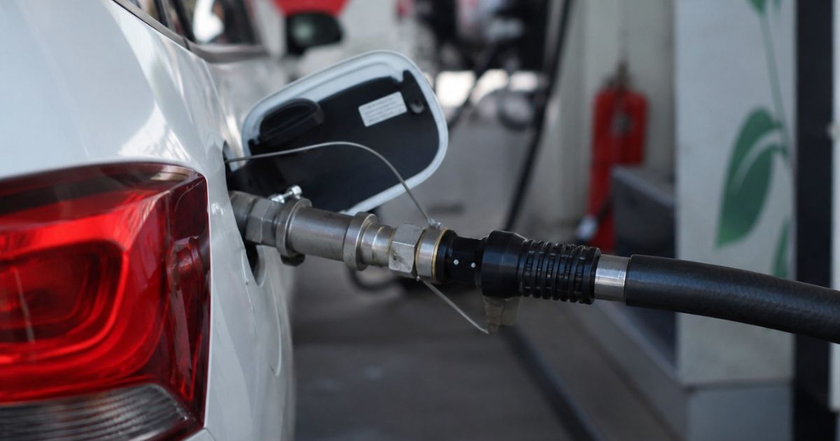 Fuel Price Hike: पेट्रोल-डीजल के बाद अब CNG भी महंगी, सिर्फ 5 दिन में दूसरी बढ़ोतरी; क्या और बढ़ेंगे दाम?