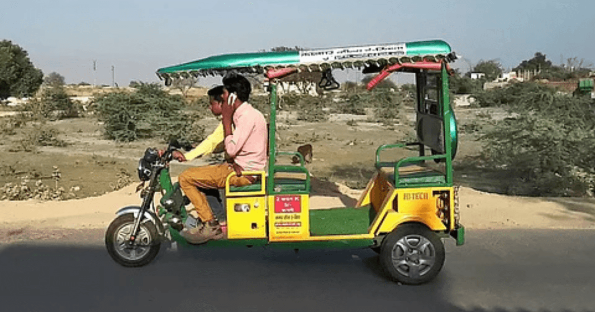 ई-रिक्शों को रिमोट से बंद करने के खतरे पर सरकार का बड़ा एक्शन, BAT-BMS और Epoch Li-ion ऐप्स हटाने के निर्देश