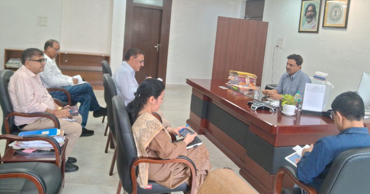 झारखंड में 720 नई एंबुलेंस खरीदेगा स्वास्थ्य विभाग, एक महीने में पूरी होगी टेंडर प्रक्रिया
