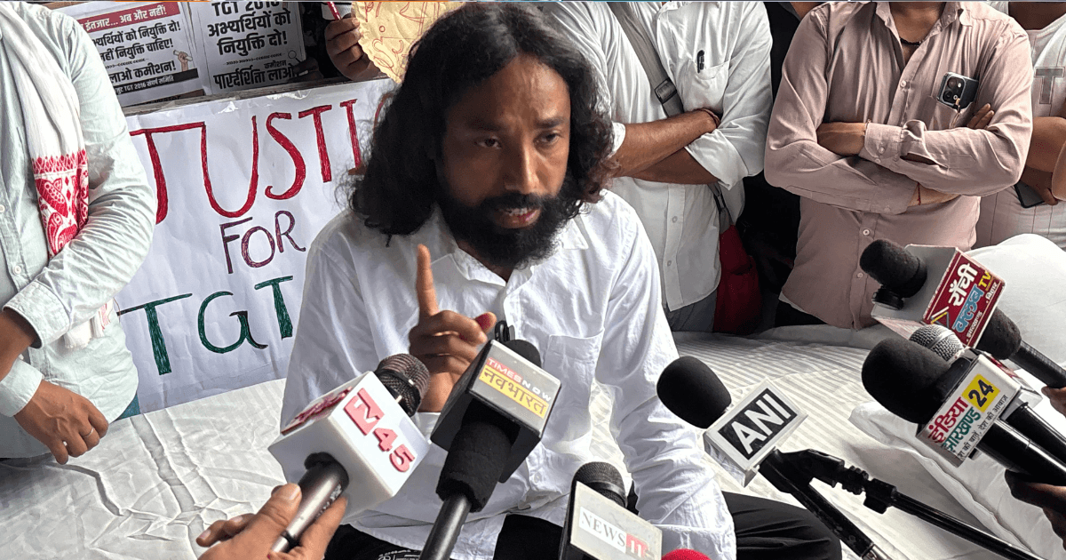 JPSC-JSSC विवाद: छात्र आंदोलन का नौवां दिन, देवेंद्र नाथ महतो ने शुरू की अनिश्चितकालीन भूख हड़ताल