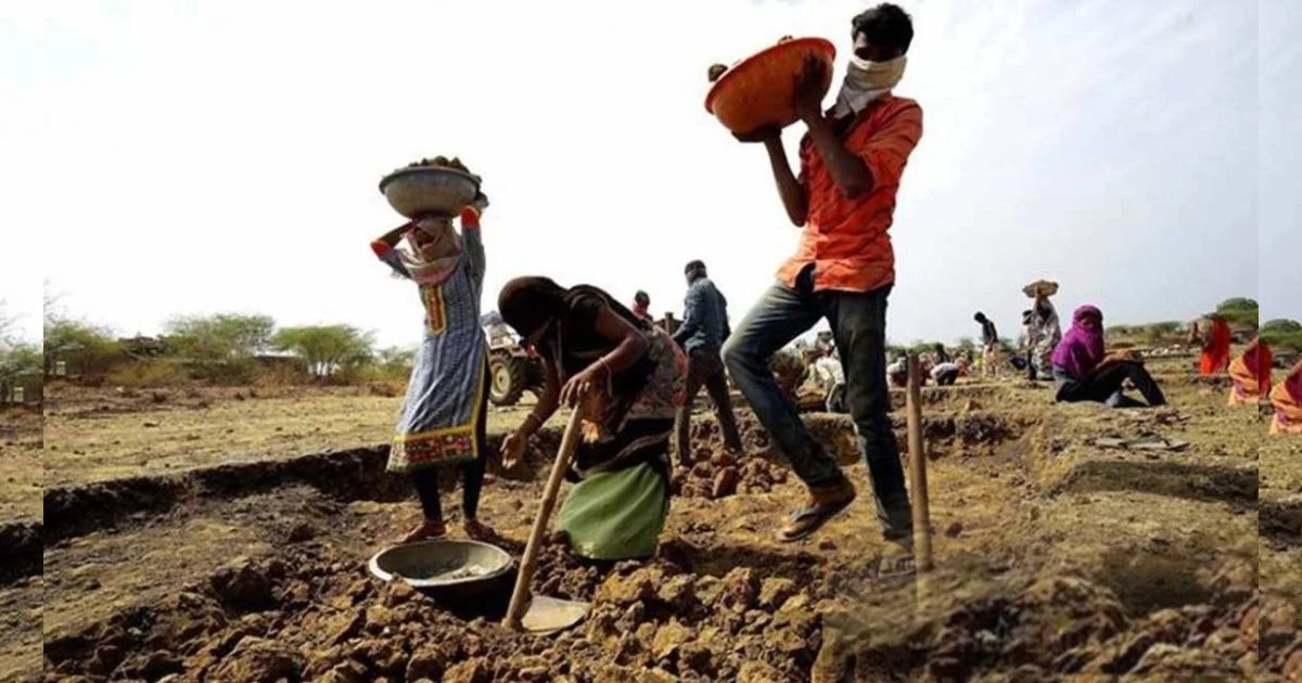 मनरेगा का बदलेगा नाम, अब पूज्य बापू ग्रामीण रोजगार योजना कहलाएगा!
