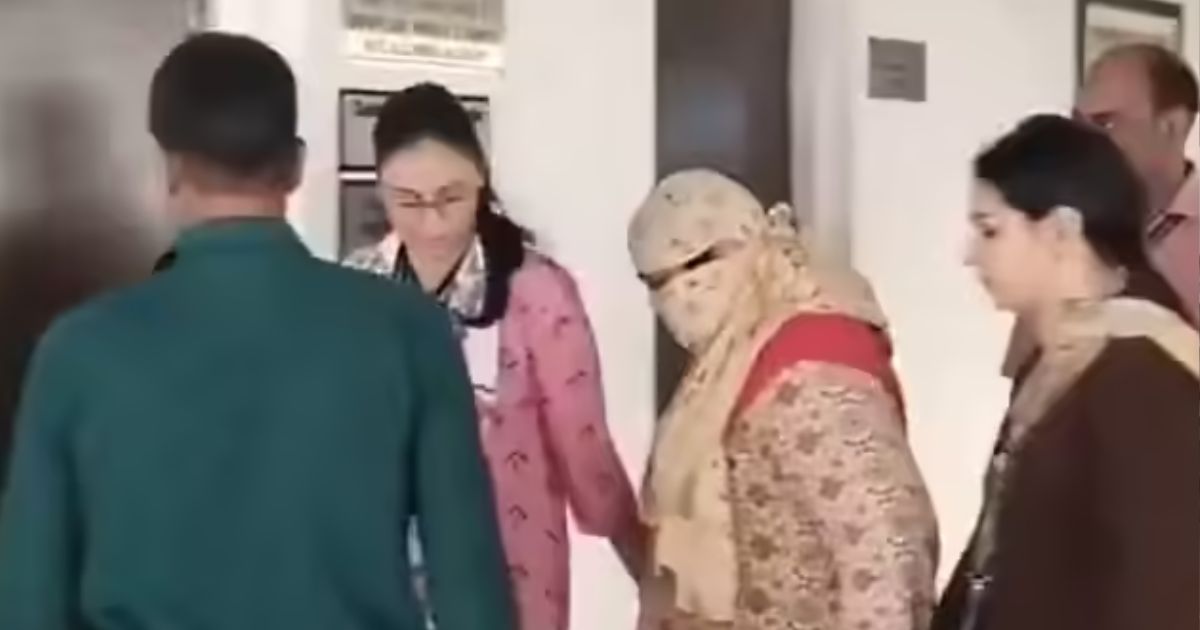 Teacher से ‘Cheater’ तक? कौन हैं मनीषा गुरुनाथ मंढारे, जिनकी गिरफ्तारी ने NEET पेपर लीक जांच को नया मोड़ दे दिया