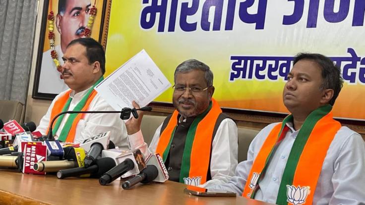 ED से बचने के लिए हेमंत सोरेन ने अनुराग गुप्ता से की अंडरहैंड डीलिंग: बाबूलाल मरांडी