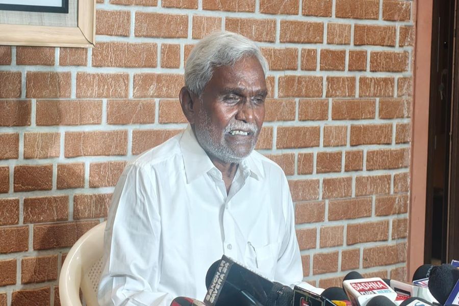 ‘सरकार ने छात्रों को धोखा दिया’, छात्रों पर लाठीचार्ज से चंपाई सोरेन नाराज, JPSC की नियुक्तियों पर भी सरकार को घेरा