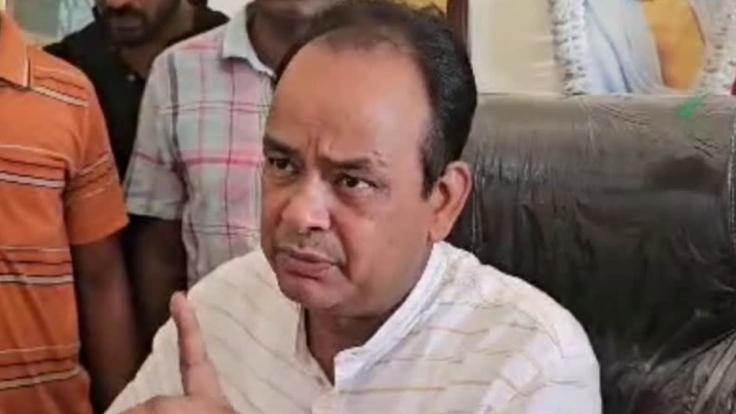 हमें हमारे हाल पर छोड़ दीजिए मोदी जी, वक्फ की जमीन लूटकर अडानी-अंबानी को देने नहीं देंगे : इरफान अंसारी